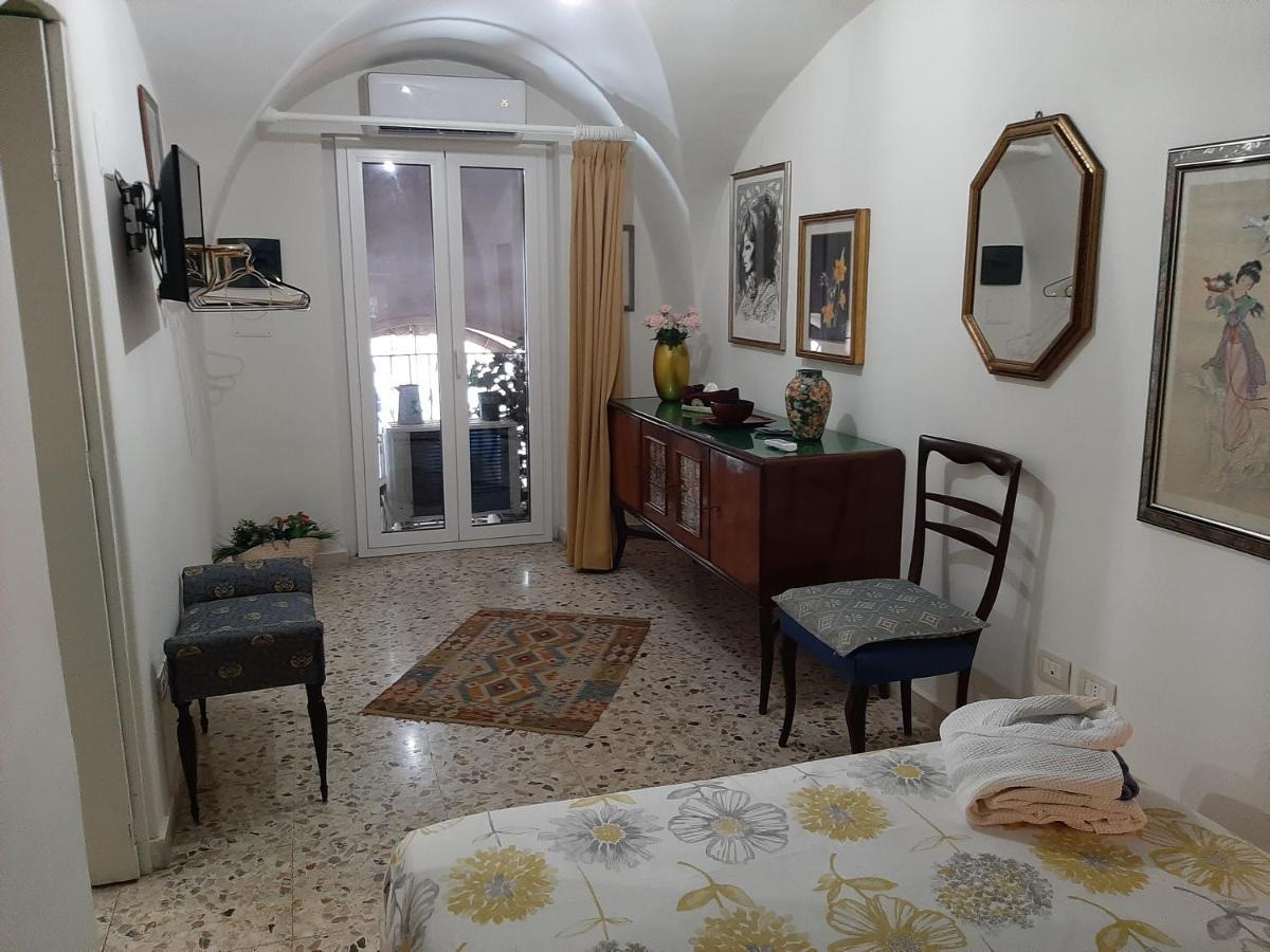 Villa Casa Famoso à Catane Extérieur photo