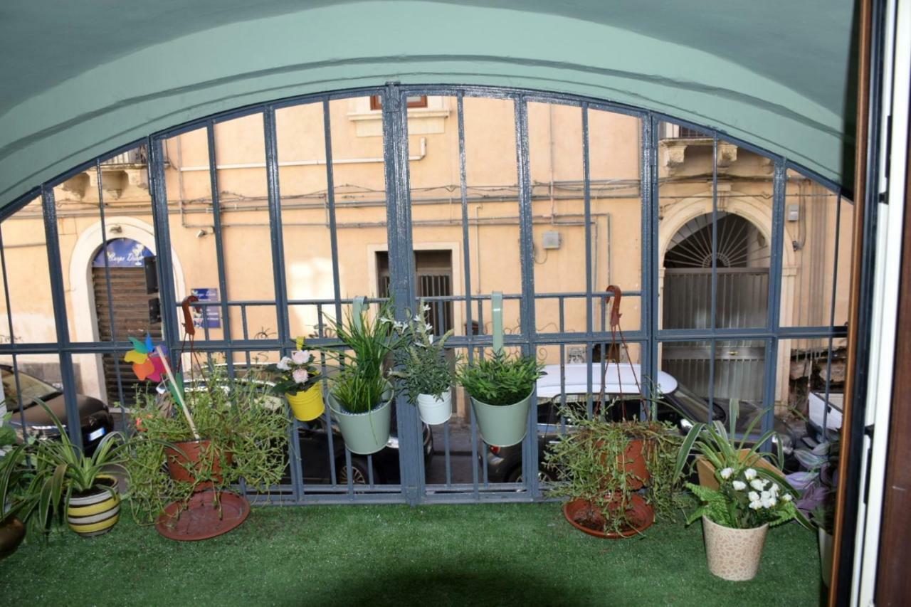 Villa Casa Famoso à Catane Extérieur photo
