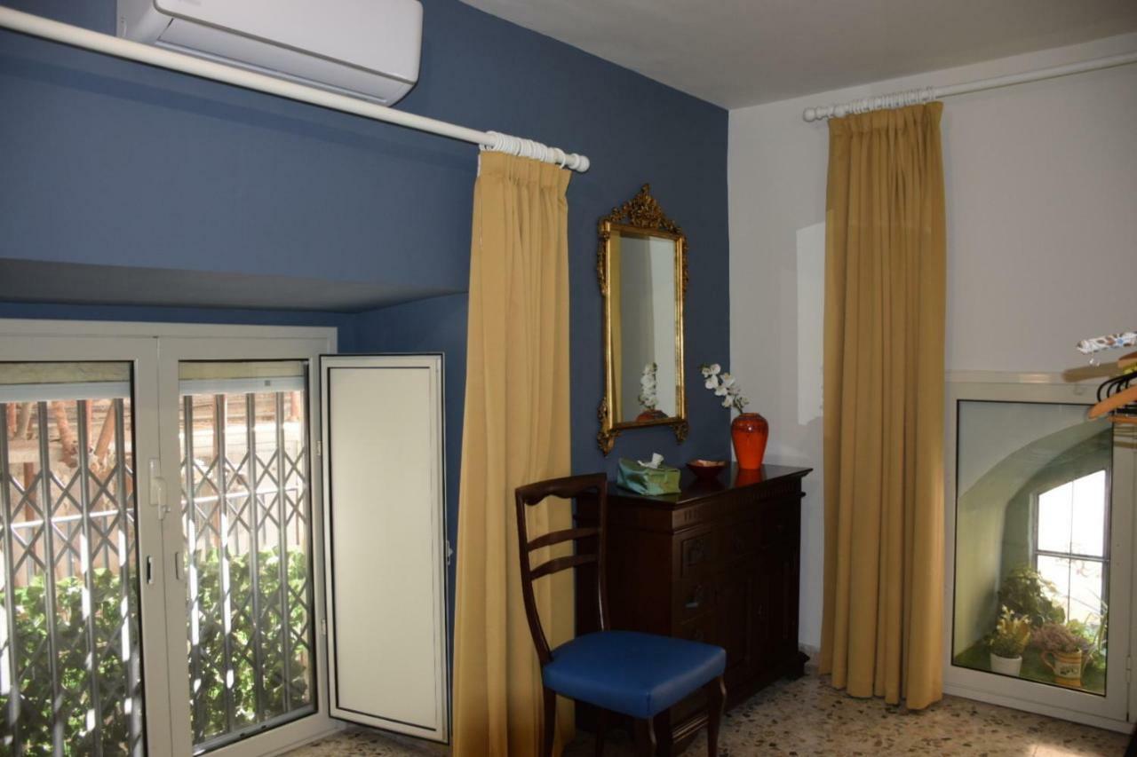 Villa Casa Famoso à Catane Extérieur photo